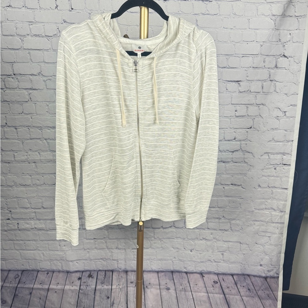 Sundry Gray &White Stripped Full Zip Hoodie with Pockets Size 2 or Medium